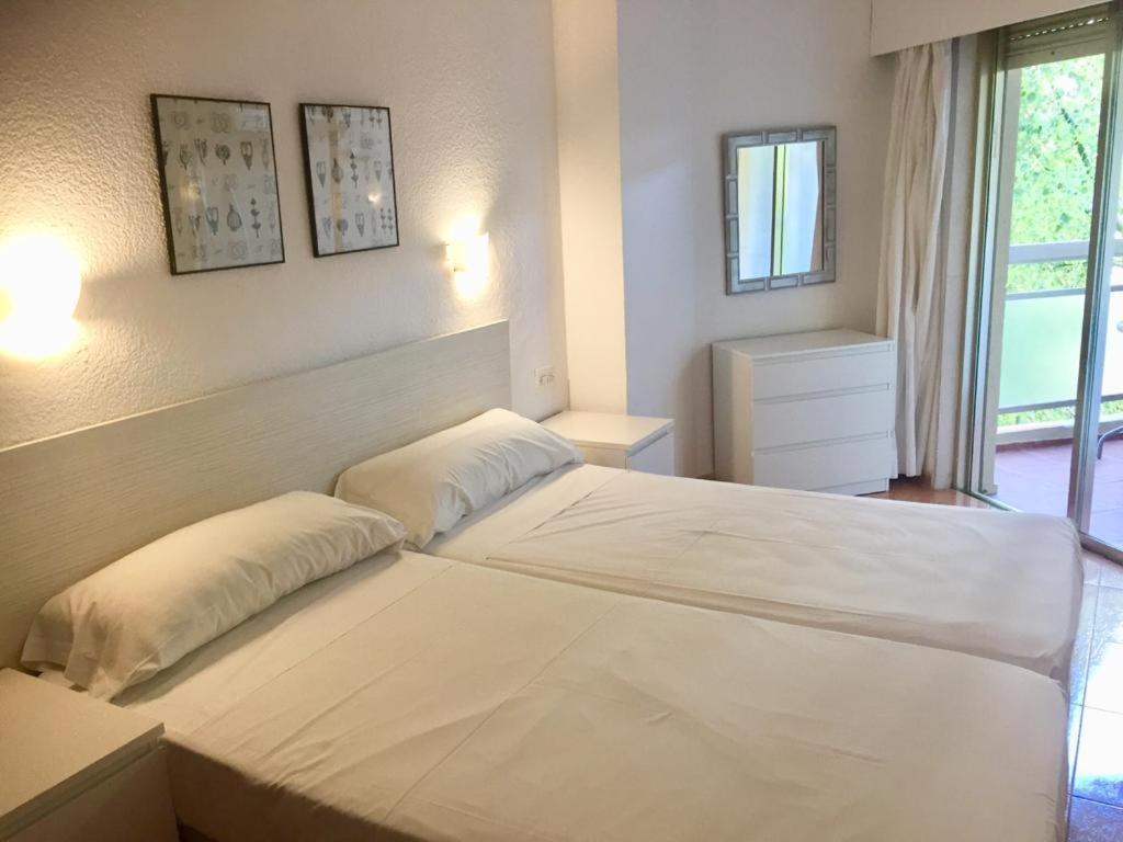 Chinasol Playa Aparthotel อัลมูเญการ์ ภายนอก รูปภาพ
